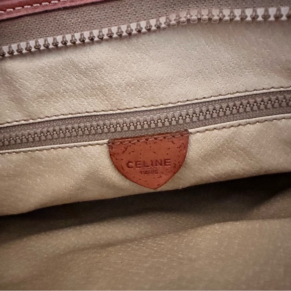 EUC Celine Macadam Triomphe CLUTCH - Picture 8 of 12